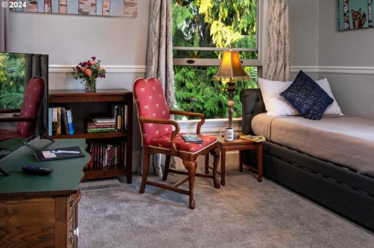 6 bedrooms House in Hood River, USA No. 428913