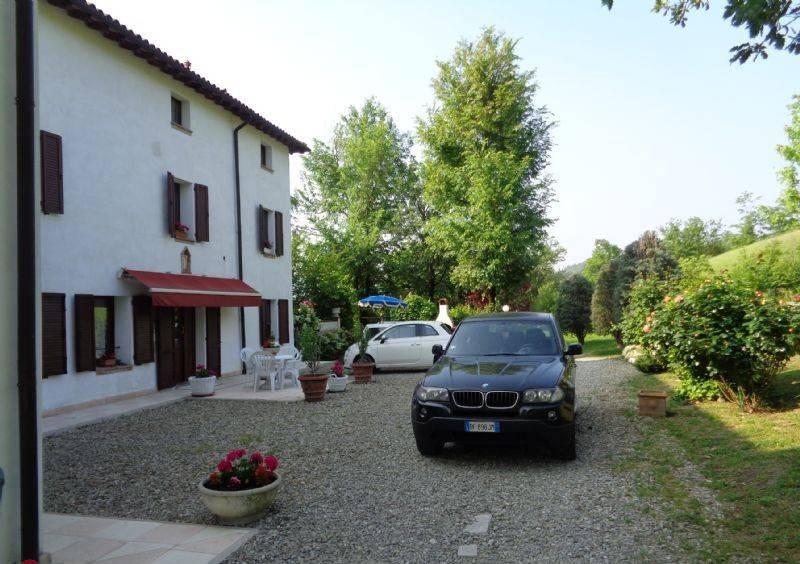 5 rooms House in Maranello, Italy No. 80121
