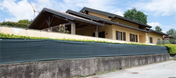 Villa de 7 divisões em Albizzate, Italy N.º 69126 8