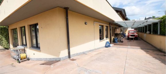 Villa de 7 divisões em Albizzate, Italy N.º 69126 46