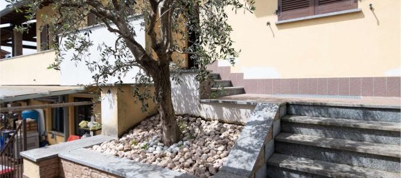 Villa de 7 divisões em Albizzate, Italy N.º 69126 6