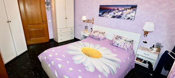 4 bedrooms Apartment in Genoa, Italy No. 374649 16