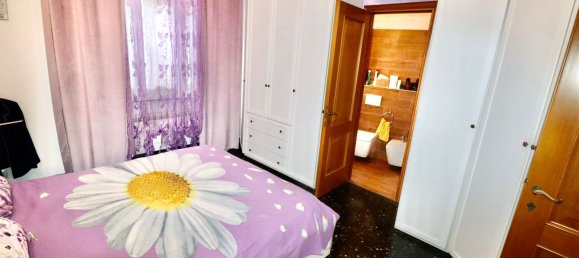 4 bedrooms Apartment in Genoa, Italy No. 374649 15