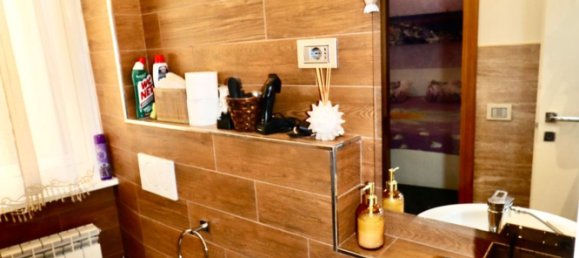 4 bedrooms Apartment in Genoa, Italy No. 374649 30