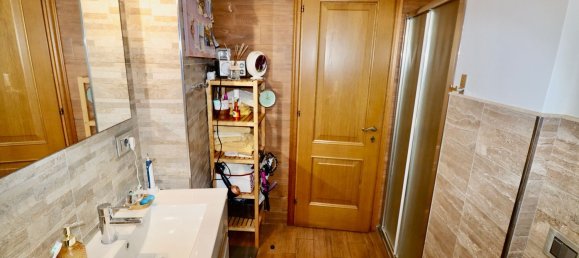 4 bedrooms Apartment in Genoa, Italy No. 374649 27