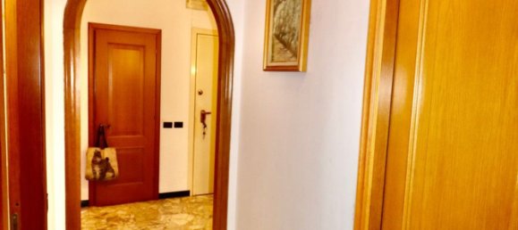 4 bedrooms Apartment in Genoa, Italy No. 374649 14