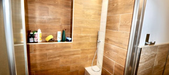 4 bedrooms Apartment in Genoa, Italy No. 374649 25