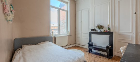 5 bedrooms House in Roubaix, France No. 256822 7