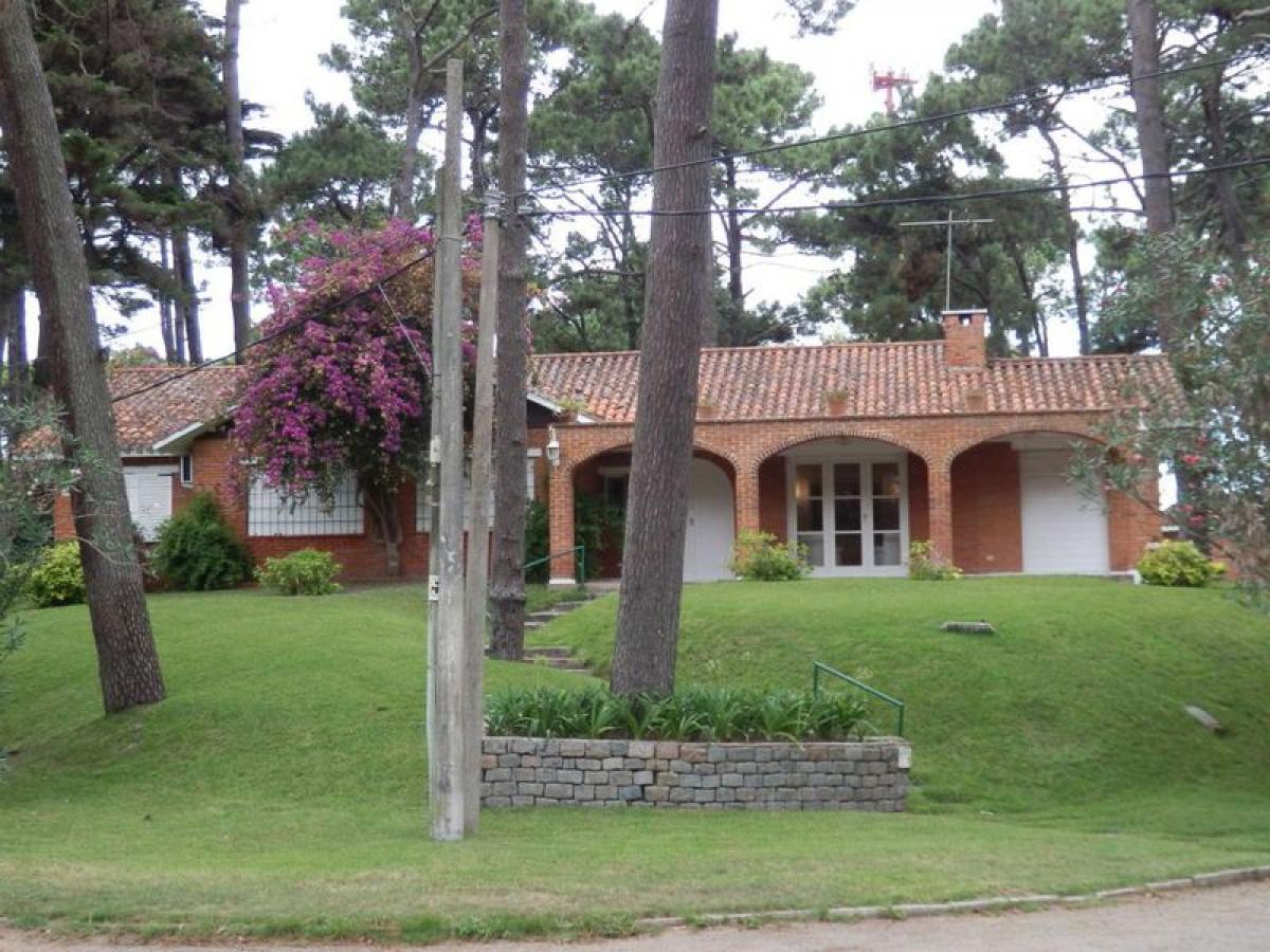 3 غرف نوم منزل في Maldonado, Uruguay رقم 8315