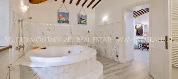 5 bedrooms House in Greve in Chianti, Italy No. 190161 21