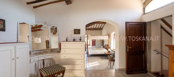 5 bedrooms House in Greve in Chianti, Italy No. 190161 22