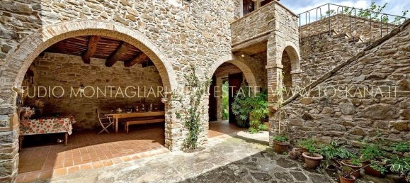 5 bedrooms House in Greve in Chianti, Italy No. 190161 40