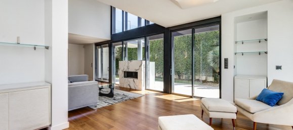 5 bedrooms Villa in Cascais, Portugal No. 272757 8