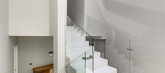 5 bedrooms Villa in Cascais, Portugal No. 272757 30