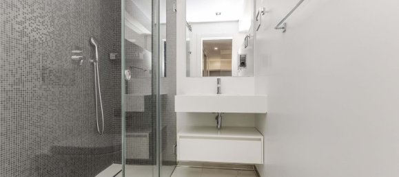 5 bedrooms Villa in Cascais, Portugal No. 272757 16