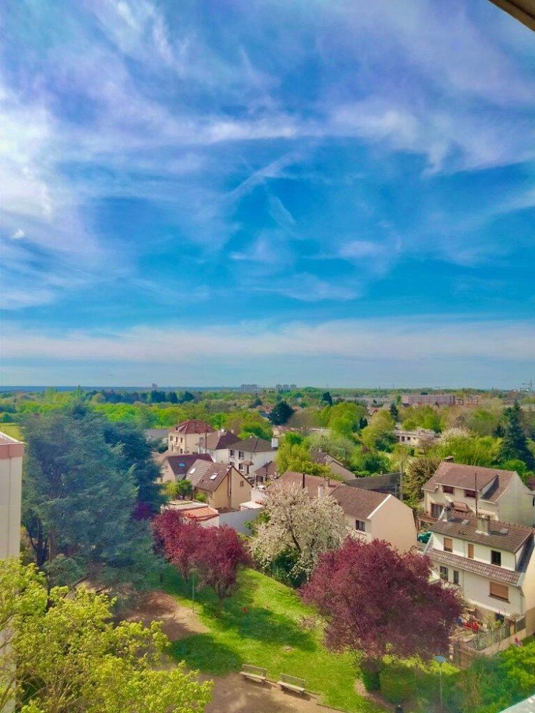 4 rooms Apartment in Vitry-sur-Seine, France No. 331839