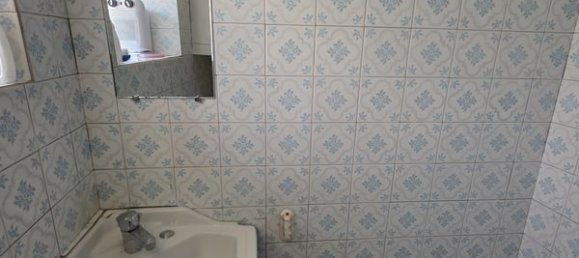 8 bedrooms House in Yonne, France No. 339787 15