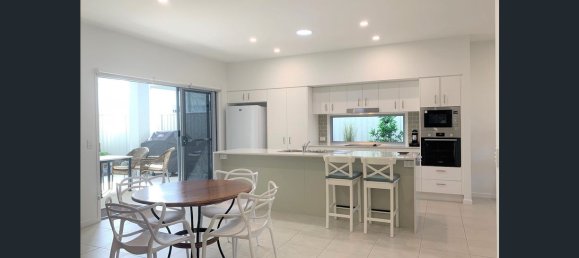 Casa de 2 dormitorios en Bongaree, Australia No. 187 3