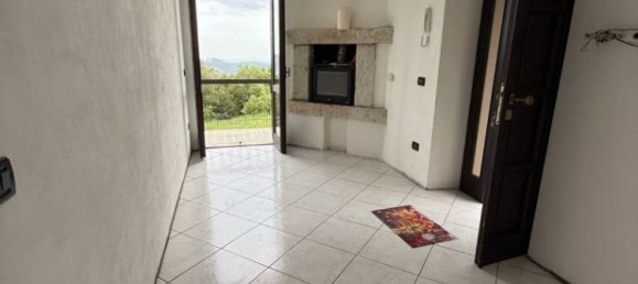 Дом с 1 спальней в Боттичино, Италия № 337481 10