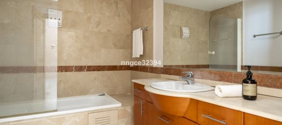 4 bedrooms Villa in Marbella, Spain No. 152991 21