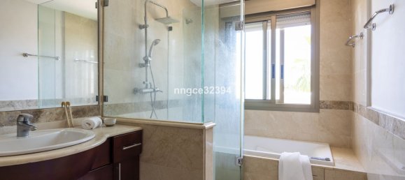 4 bedrooms Villa in Marbella, Spain No. 152991 19