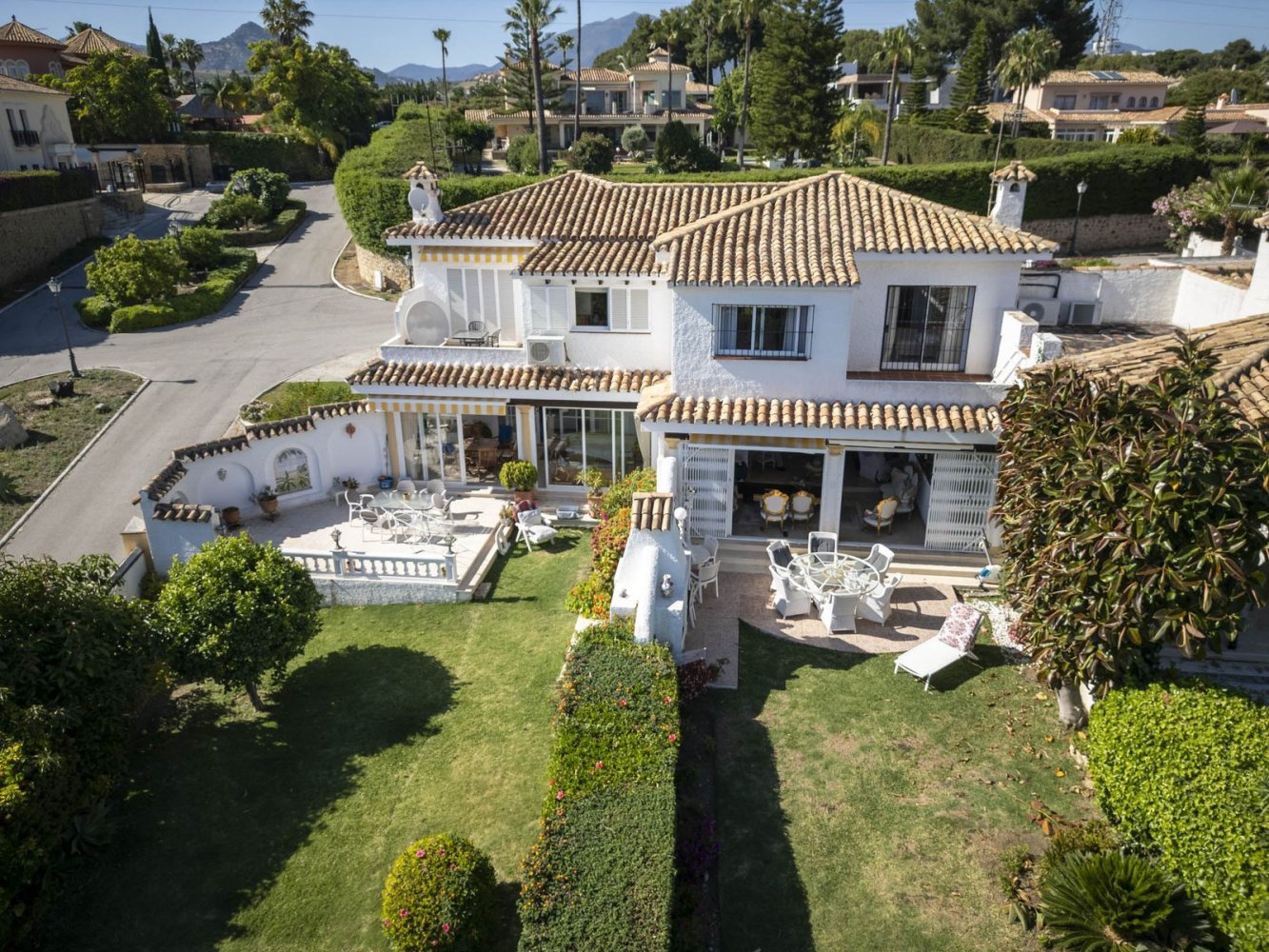 2 Schlafzimmer Stadthaus in Estepona, Spain, Nr. 136397