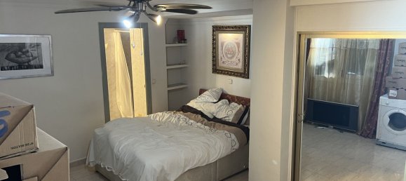 4 bedrooms Villa in Estepona, Spain No. 23625 19