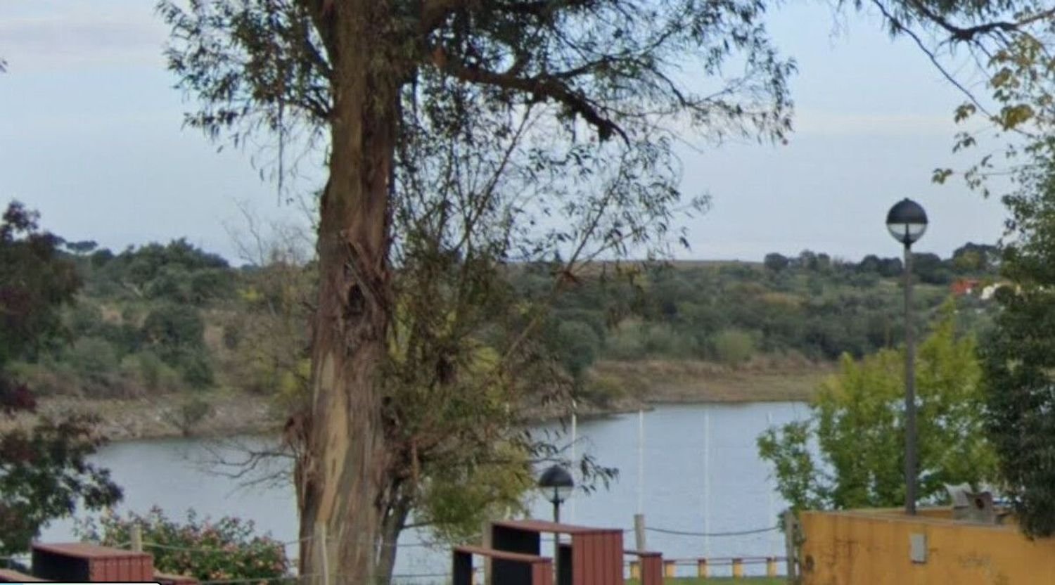 Земельный участок в Авиш, Португалия № 283121