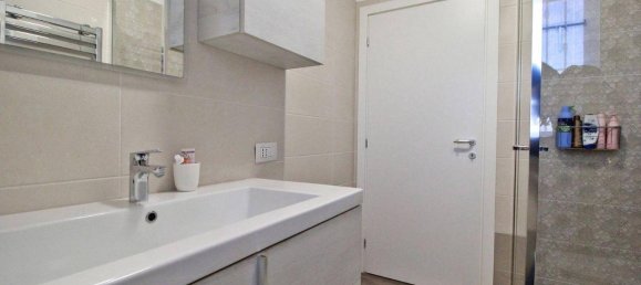 Apartamento de 3 habitaciónes en Cavenago di Brianza, Italy No. 30171 22