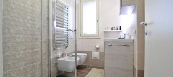 Apartamento de 3 habitaciónes en Cavenago di Brianza, Italy No. 30171 19