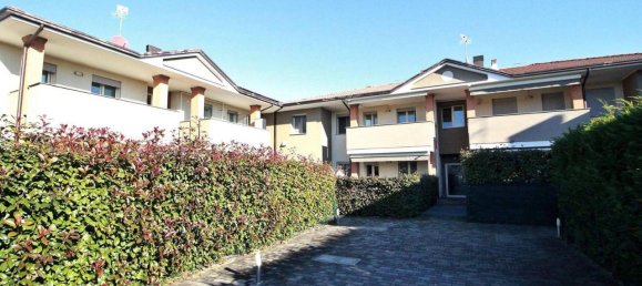 Apartamento de 3 habitaciónes en Cavenago di Brianza, Italy No. 30171 27