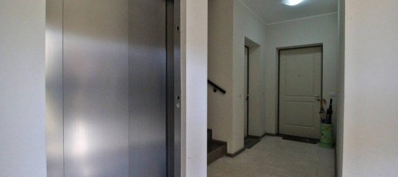 Apartamento de 3 habitaciónes en Cavenago di Brianza, Italy No. 30171 25