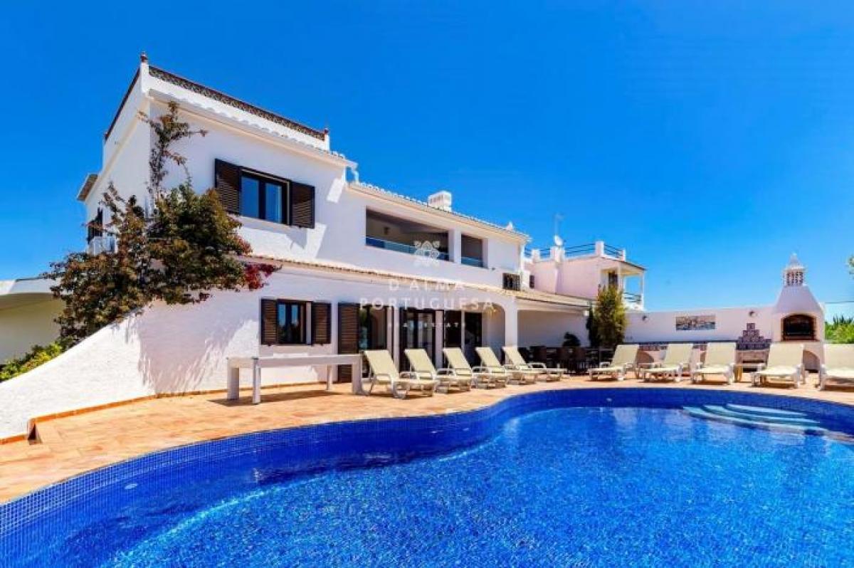 7 bedrooms Villa in Albufeira, Portugal No. 6434
