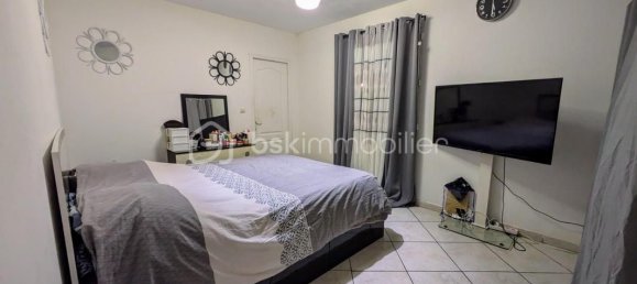 5 bedrooms House in Saran, France No. 152010 5