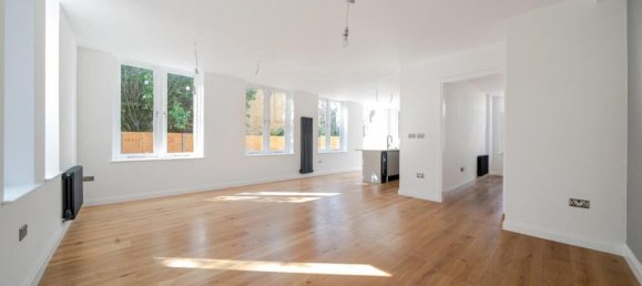 3 bedrooms House in Beckenham, United Kingdom No. 14371 7