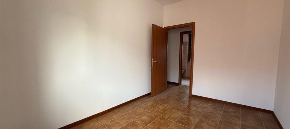 3غرفة شقة في Varedo, Italy رقم 41681 15