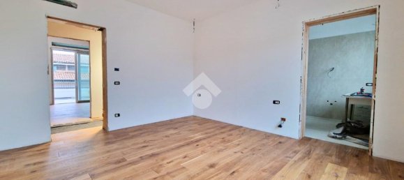 3 bedrooms Apartment in Treviso, Italy No. 150144 9