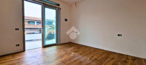 3 bedrooms Apartment in Treviso, Italy No. 150144 10