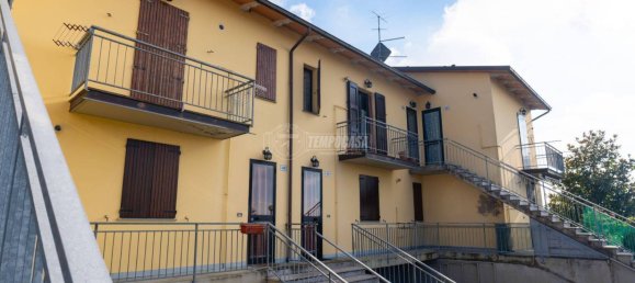 Квартира с 2 спальнями в Дзокка, Италия № 81195 27