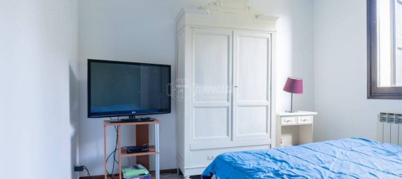 Квартира с 2 спальнями в Дзокка, Италия № 81195 10