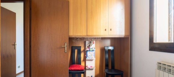 Квартира с 2 спальнями в Дзокка, Италия № 81195 17