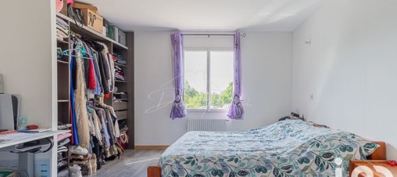 5 bedrooms House in Montlignon, France No. 354058 16