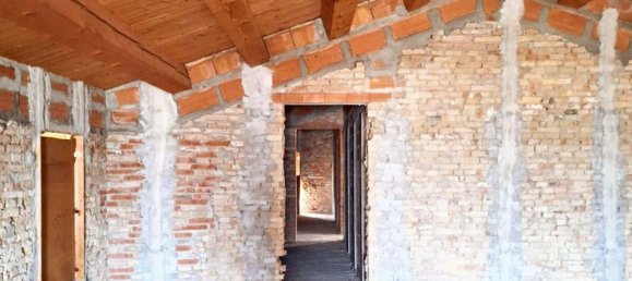 Дом с 12 спальнями в Русси, Италия № 372477 8