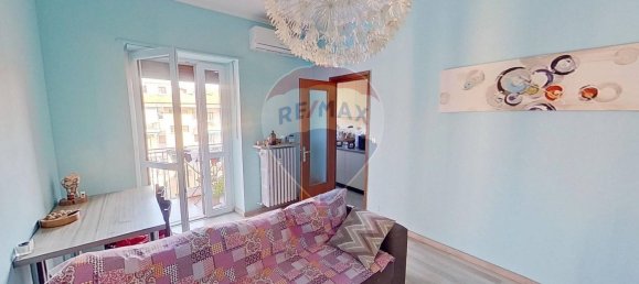 2 rooms Apartment in Turin, Italy No. 153703 7