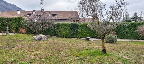 7 rooms Apartment in Suello, Italy No. 131399 3