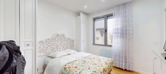 4 Schlafzimmer Haus in Montfermeil, France, Nr. 333374 9