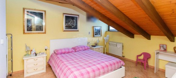 3-Zimmer Doppelhaus in Vanzaghello, Italy, Nr. 86223 6