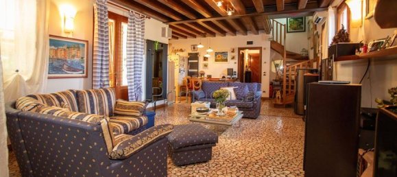 4 bedrooms Villa in Noale, Italy No. 344845 11