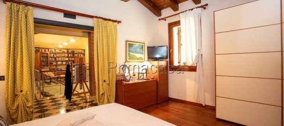 4 bedrooms Villa in Noale, Italy No. 344845 19