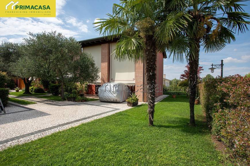 4 bedrooms Villa in Noale, Italy No. 344845